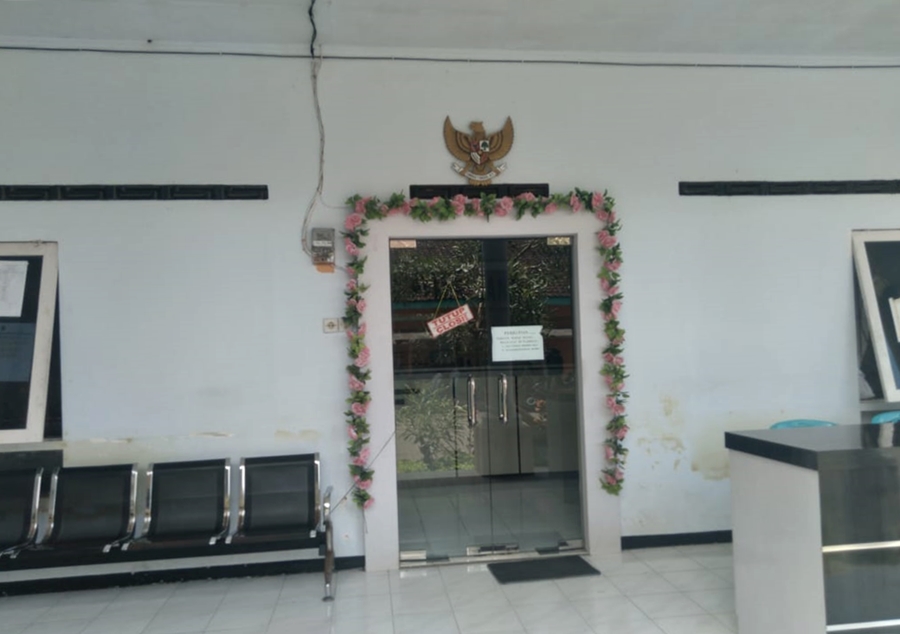 Ruang Kades Tegalharjo yang tutup pelayanan