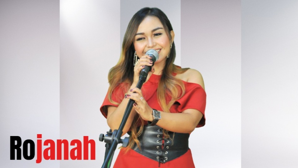 Rojanah, penyanyi lagu Algoritma Cinta karya AM. Kuncoro. (Dok. Istimewa)