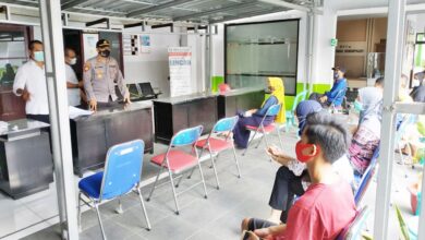 Rapid tes massal terhadap warga yang terindikasi rawan tertular covid-19