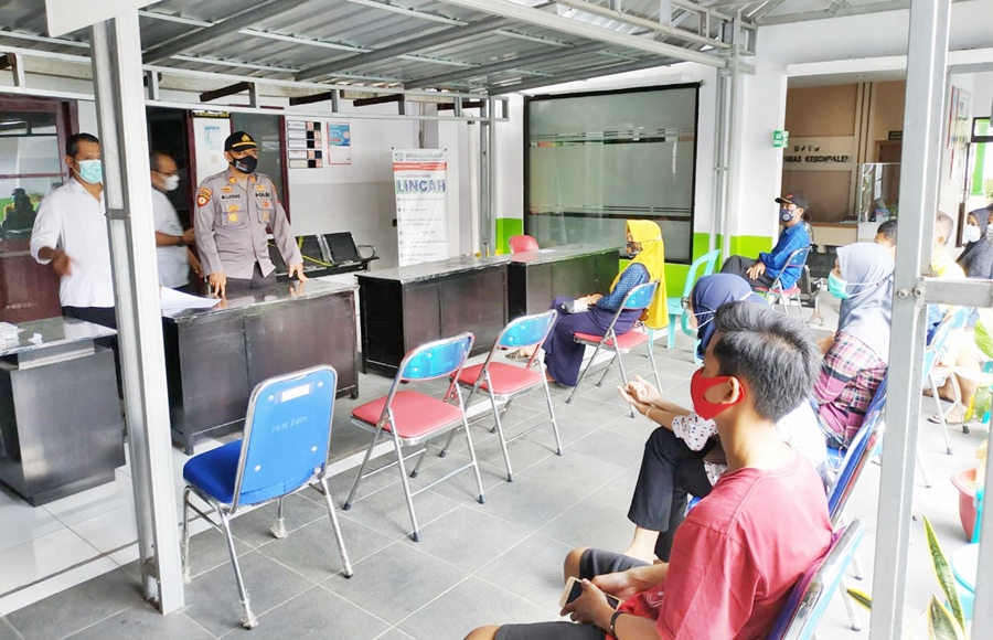 Rapid tes massal terhadap warga yang terindikasi rawan tertular covid-19