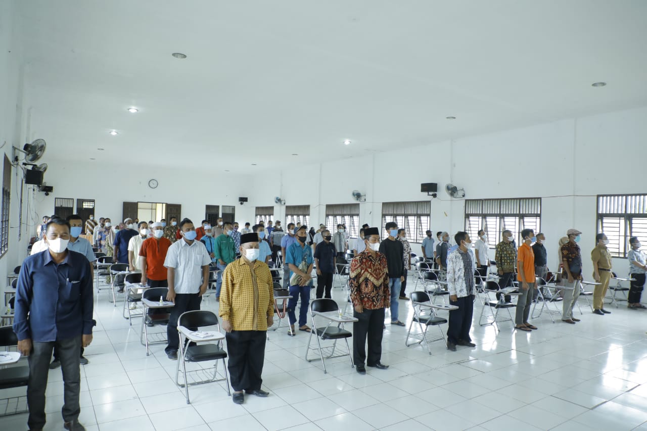 Peserta yang mengikuti sosialisasi tatanan kehidupan baru di Asahan diperkirakan berjumlah 60 - an orang.
