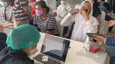 Antusias vaksiners saat konsultasi dengan dokter gigi dari Klinik Gigi ODAC pada Jumat, 27 Agustus 2021 di QBIG BSD City, Tangerang. (Dok. Istimewa)