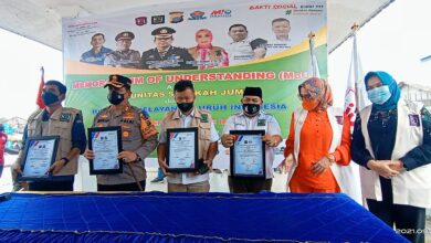 Pendiri KSJ AKBP Ikhwan Lubis, Ketua KSJ Pusat Saharuddin, Ketua DPD HNSI Sumut Zulfachri Siagian Pengurus MIO Indonesia, Pembina Utama Kartini KSJ Pusat DR. Henny Ikhwan saat penandangan bentuk kerjasama.