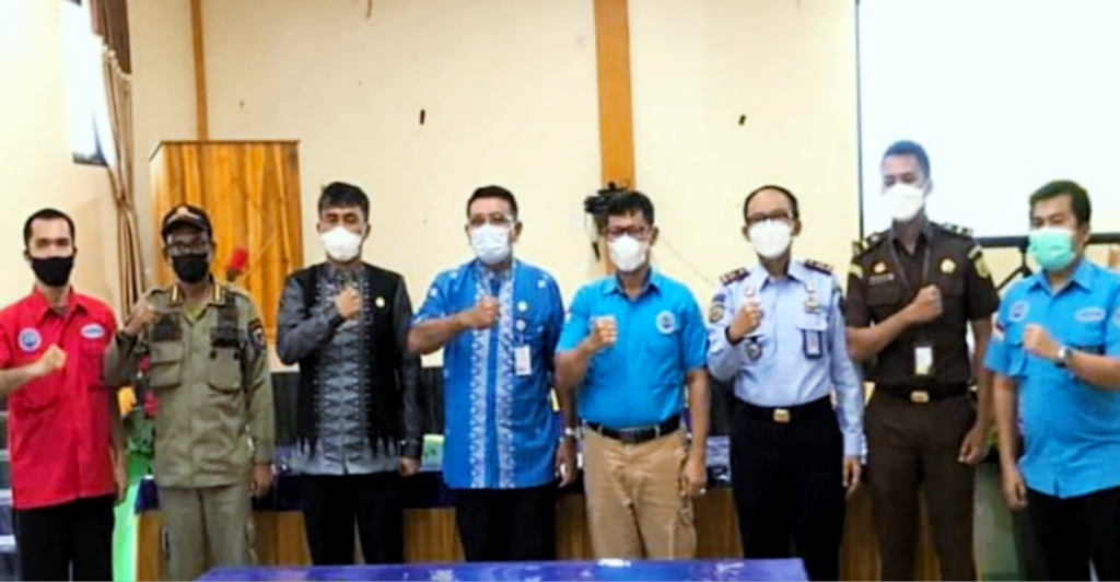 Kepala BNNK Batubara bersama Kalapan Labuhan Ruku, Sekda Batubara dan Kepala Instansi Pemkab Batubara