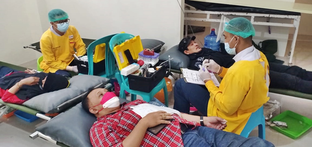 Aksi kemanusiaan donor darah di KDS Gitik Rogojampi