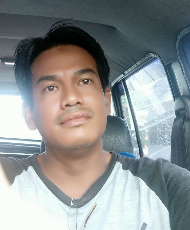 Soni Adeo, Drummer grup musik Kilau Band. (Dok. Istimewa)