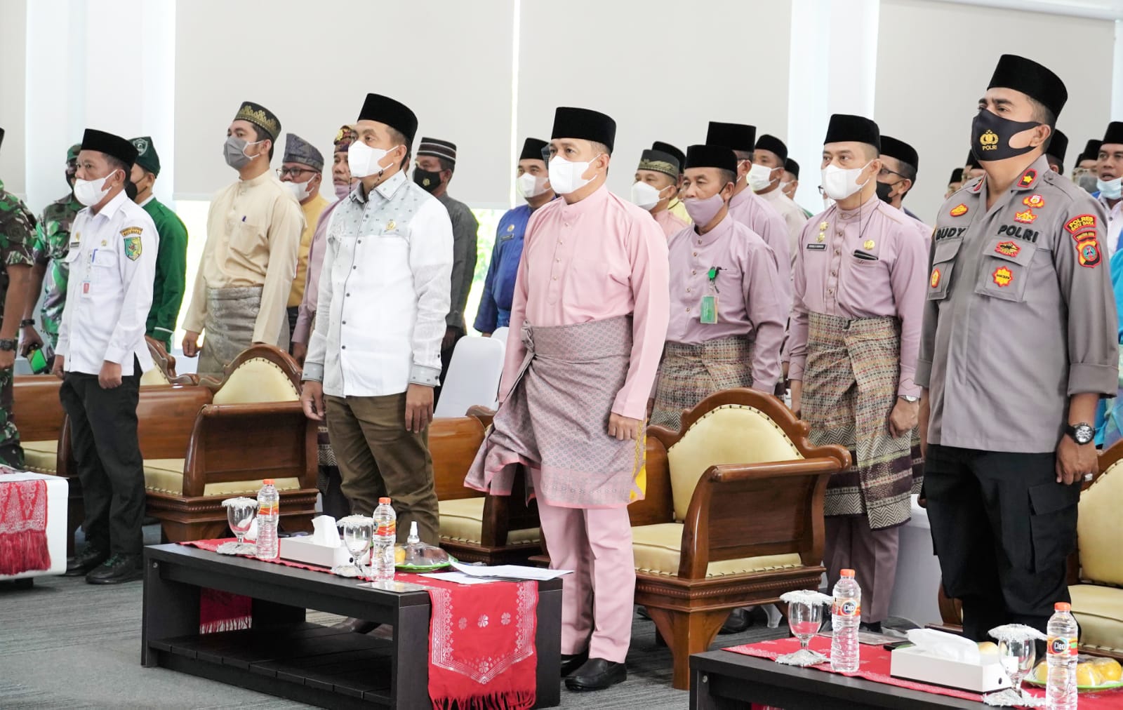Ketua DPRD Batubara M. Syafi'i, SH, Bupati Batubara Ir. Zahir M. Ap didampingi unsur Forkopimda lainnya saat pembukaan MTQ ke XV tingkat Kabupaten.