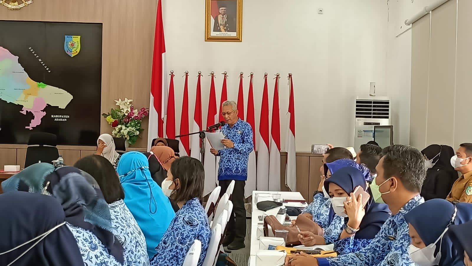 Kepala Dinas Kesehatan P2Kb drg. Wahid saat menyampaikan hasil data Survei Status Gizi Indonesia, pada pelaksanaan pemetaan dan analisis situasi program stunting di Batubara.