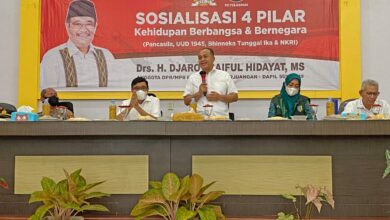 Bupati Batubara Ir. Zahir, M. Ap saat sosialisasi 4 Pilar Kebangsaan oleh Anggota DPR RI sekaligus pemberian makanan tambahan ibu hamil. (Doc: Ist)