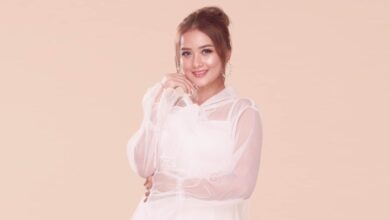 AWA Make Up Artist milik Aries Wahyu Anggraini yang lebih dikenal dengan Mba Awa. (Dok. Istimewa)