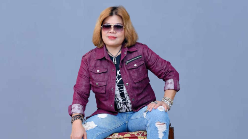 Chiw L See, Penyanyi Soft Rock Indonesia. (Dok. Metronom Musik)