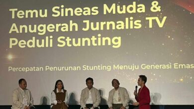 Suasana acara talkshow Temu Sineas Muda & Anugerah Jurnalistik TV Peduli Stunting yang sekaligus dirangkai dengan Penandatanganan MoU BKKBN dengan RRI dan Ikatan Jurnalis Televisi Indonesia. (Dok. Istimewa)