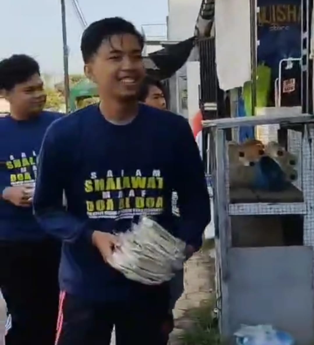 Anggota NKI lakuan Grebek Pasar serentak